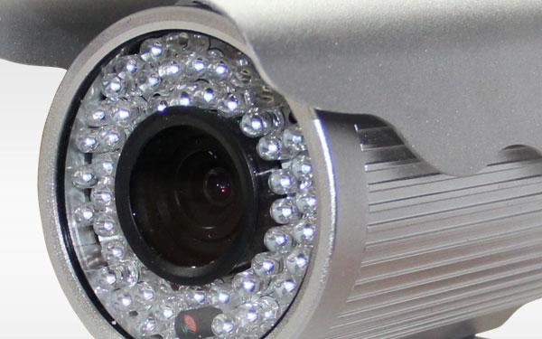 BL-6130D 1/3 Sony 540 TV Line Gece Görüş IR Kamera resim2